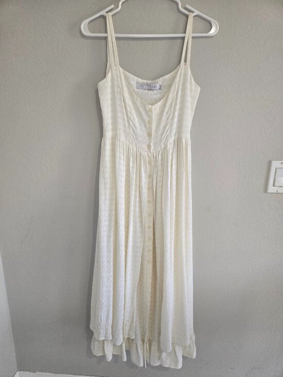 Christy Dawn Dresses & Skirts - Christy Dawn "The Nicks" Dress in Ivory/Cream Ruffle Midi size XS Bohemian